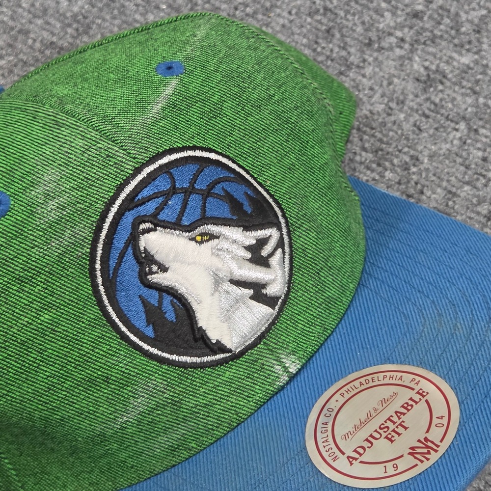 Minnesota Timberwolves Hat Mitchell & Ness Mens OSFM Green Blue Snapback NBA Cap